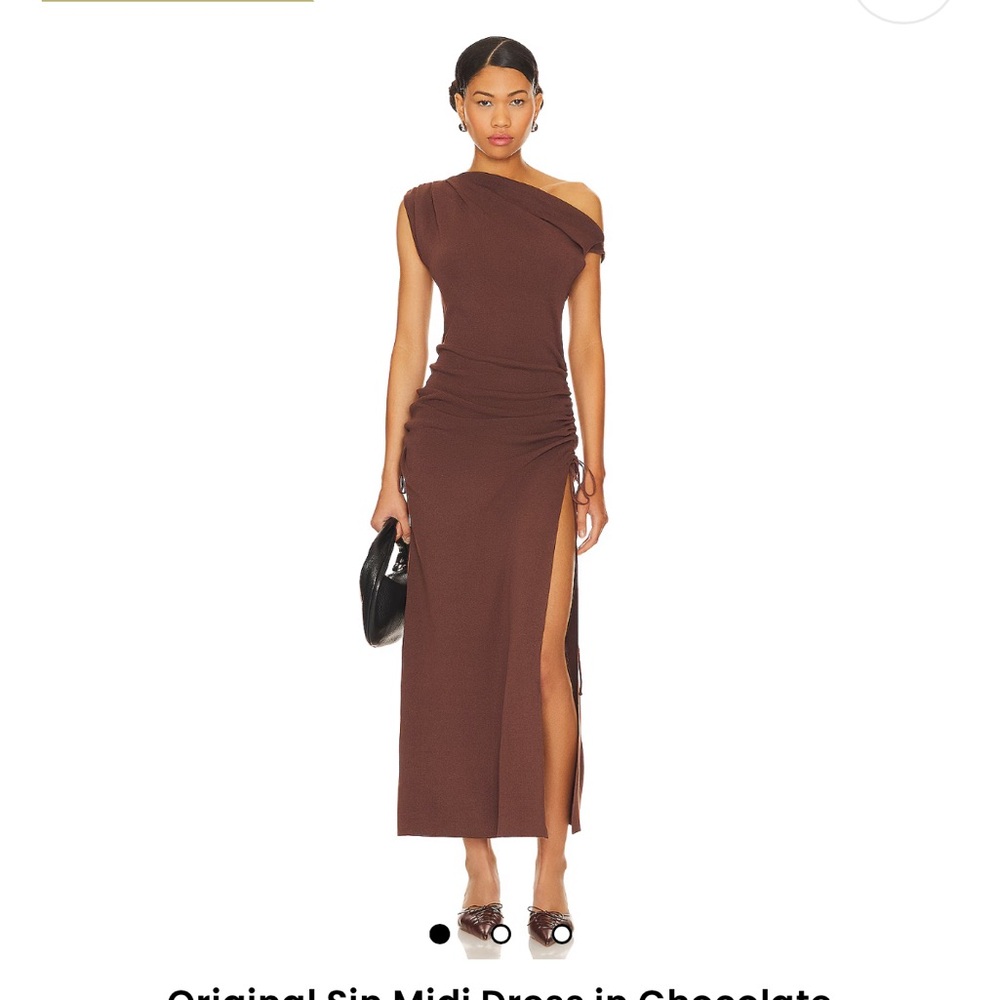 Lioness One Shoulder Dress in Chocolate